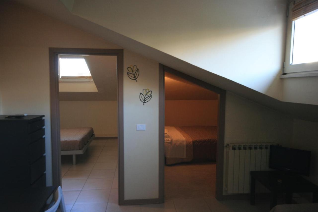 Casa Vacanze Cucciolo Римини Экстерьер фото